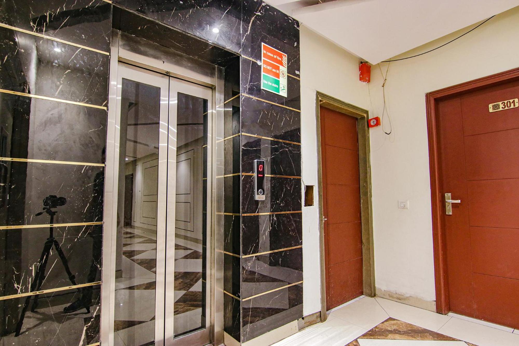 Fabhotel Golden Glory 新德里 外观 照片