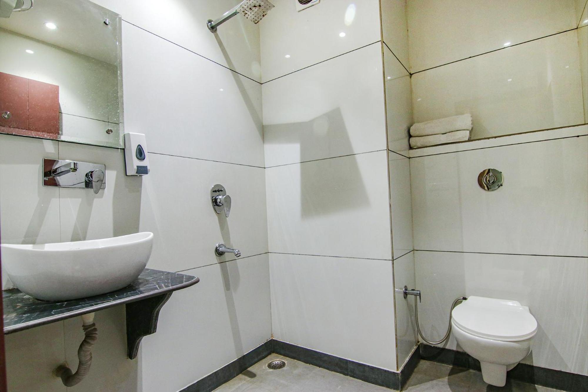 Fabhotel Golden Glory 新德里 外观 照片
